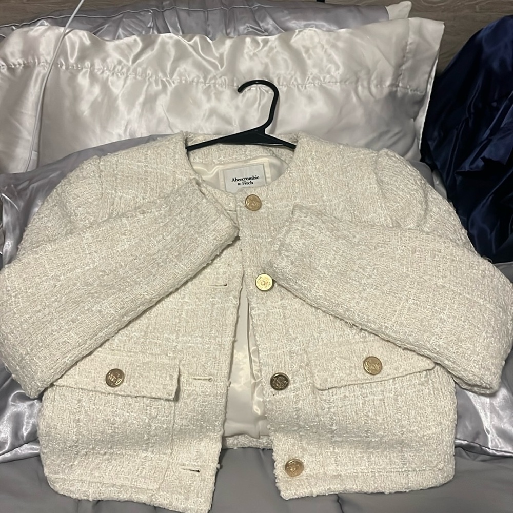 New Abercrombie Tweed Gold Button Jacket